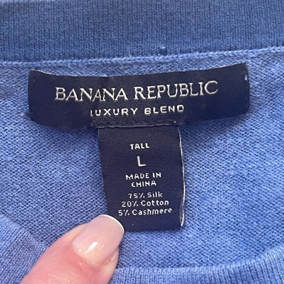 Men’s Banana Republic crewneck sweater - Picture 2 of 3